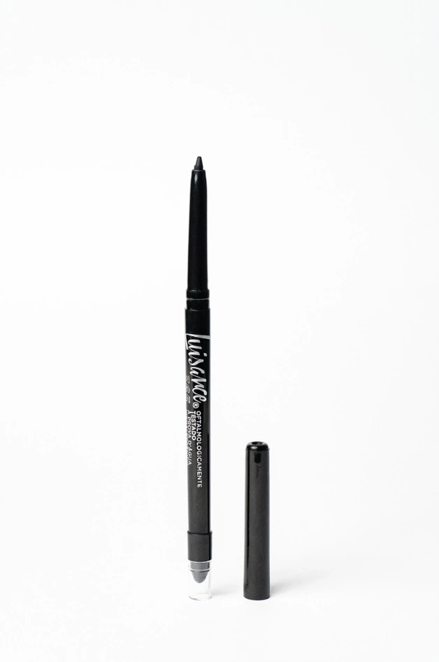 L5229 - LAPIS PARA OLHOS 365 PRETO  C/ ESFUMADOR